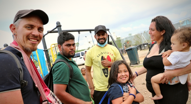 The third pillar of the Los Angeles Declaration is devoted to promoting humane migration management. In the photo, a group of migrants in the province of Darien, in Panama.